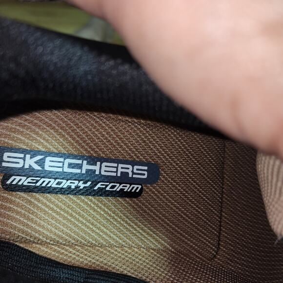 SKECHERS EUC MENS SIZE 13M MILAN SNEAKERS SHOES - Picture 6 of 10